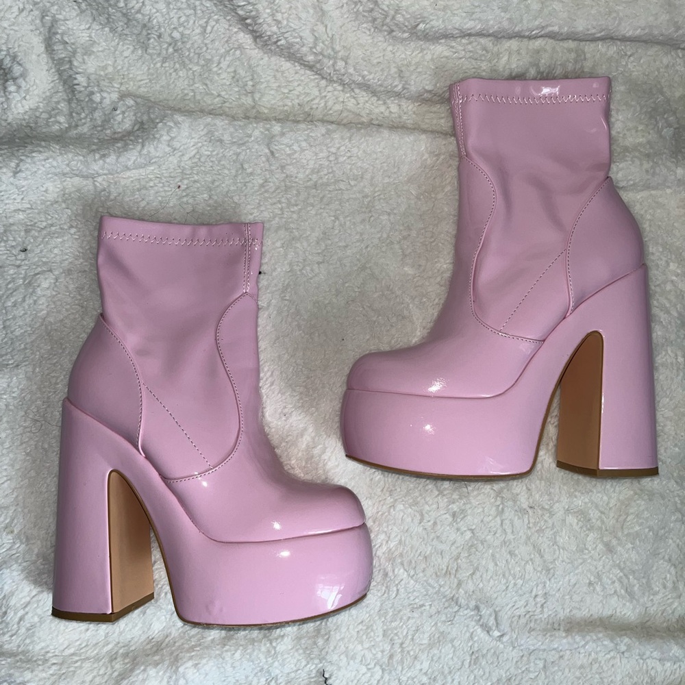 Stylish Pink Platform Ankle Boots